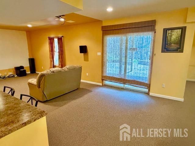 1 Schindler Lane, Monroe, NJ 08831