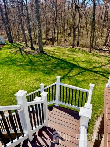 1 Schindler Lane, Monroe, NJ 08831