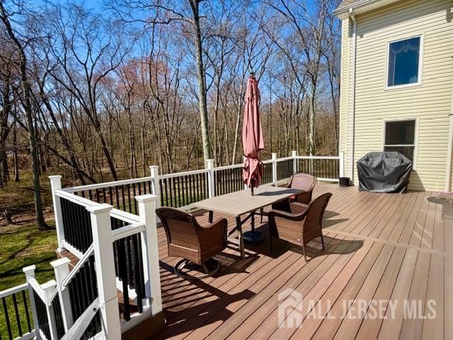 1 Schindler Lane, Monroe, NJ 08831