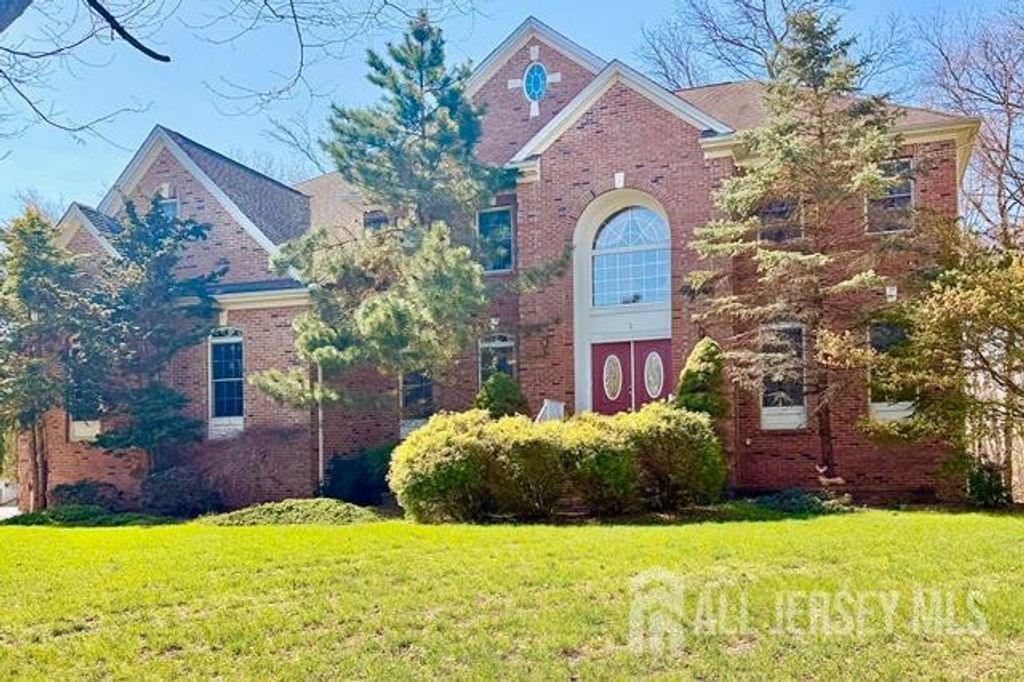 1 Schindler Lane, Monroe, NJ 08831