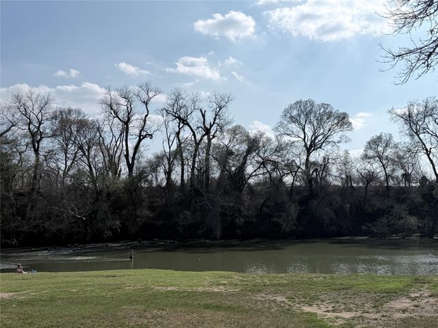Lot 130 Wailupe CIR, Bastrop, TX 78602