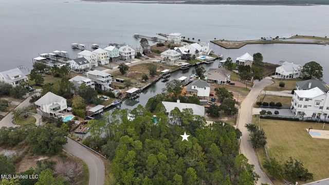 Sunset Drive, Pass Christian, MS 39571