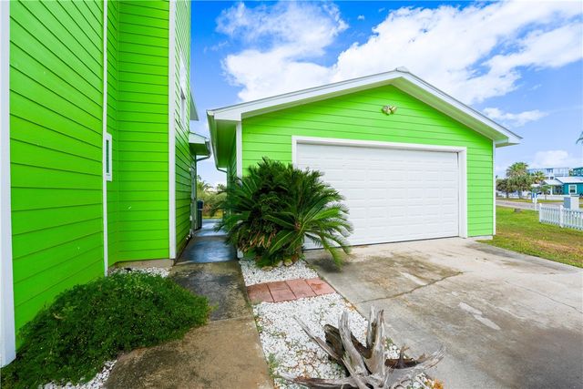 216 Mustang Royale, Port Aransas, TX 78373