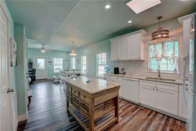 216 Mustang Royale, Port Aransas, TX 78373