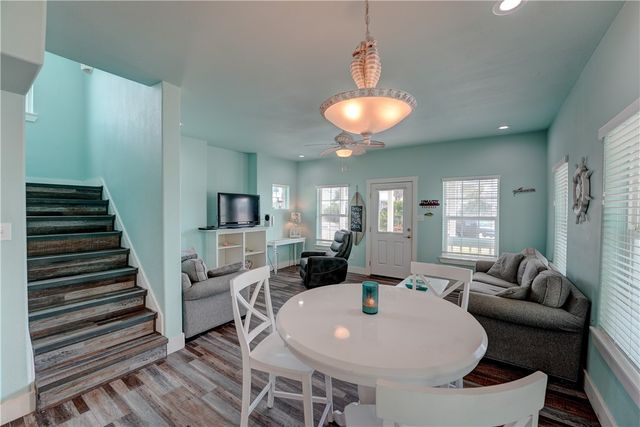 216 Mustang Royale, Port Aransas, TX 78373