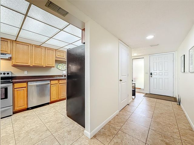 3505 TARPON WOODS BOULEVARD P403, Palm Harbor, FL 34685