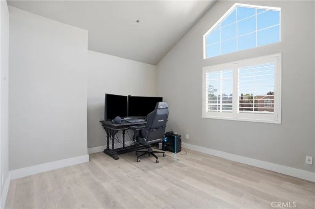 2473 Village Green, Santa Maria, CA 93455