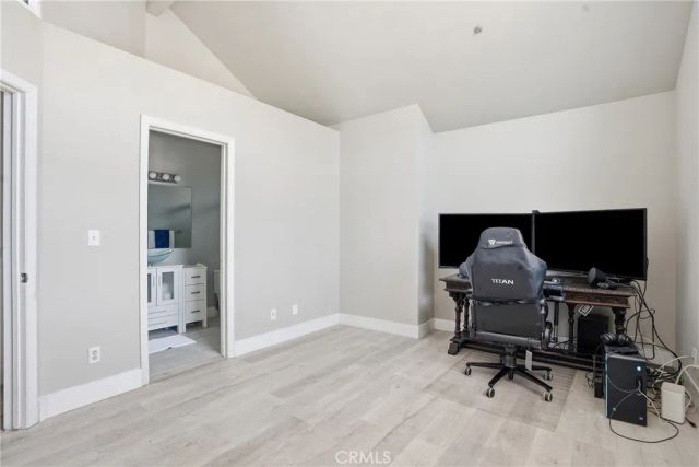 2473 Village Green, Santa Maria, CA 93455