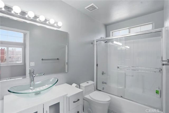 2473 Village Green, Santa Maria, CA 93455