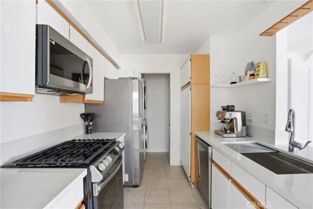 2473 Village Green, Santa Maria, CA 93455