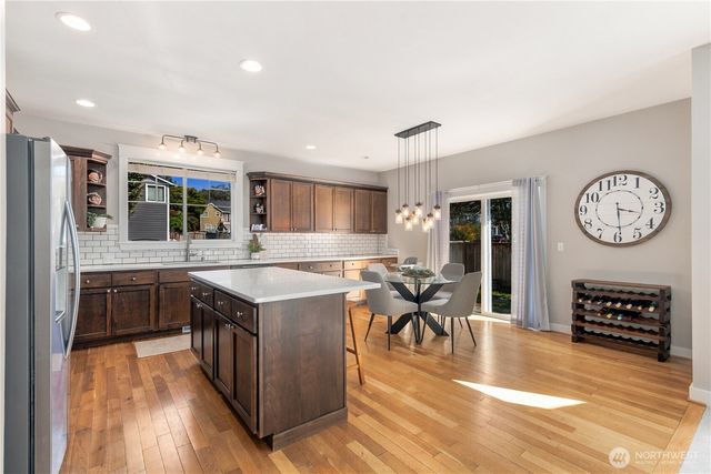 18330 121st Street E, Bonney Lake, WA 98391