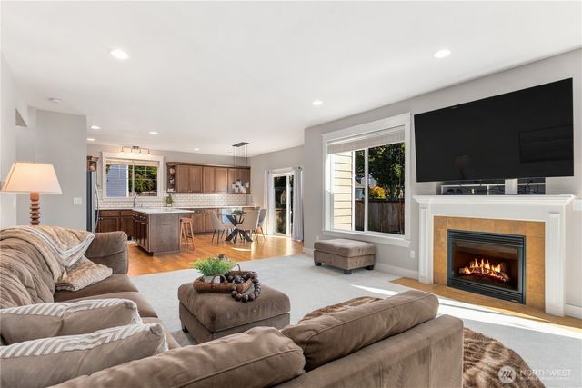 18330 121st Street E, Bonney Lake, WA 98391