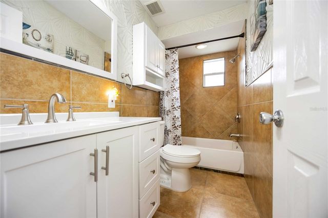 3524 PAPAI DRIVE, Sarasota, FL 34232