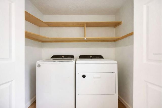 3524 PAPAI DRIVE, Sarasota, FL 34232