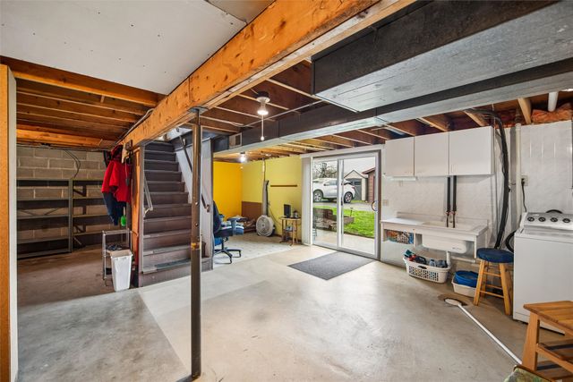 4760 NW 6th Drive, Des Moines, IA 50313