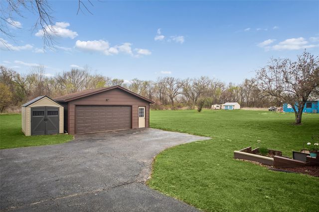 4760 NW 6th Drive, Des Moines, IA 50313