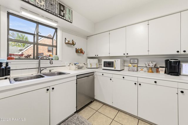 107 Bonnet Street, New Iberia, LA 70563