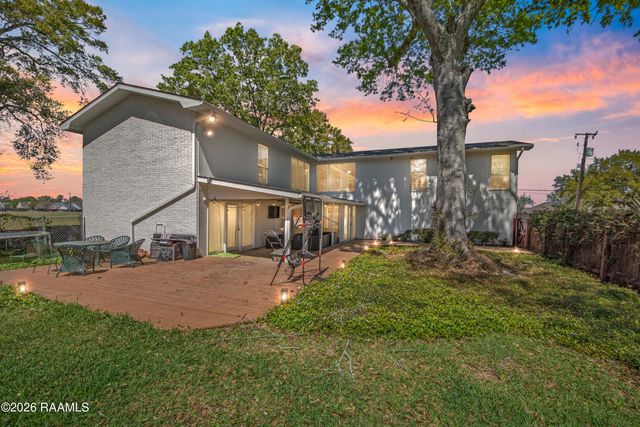 107 Bonnet Street, New Iberia, LA 70563