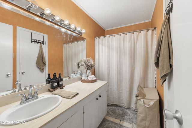 107 Bonnet Street, New Iberia, LA 70563