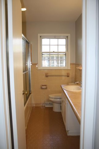 306 Susan Drive, Charleston, SC 29407