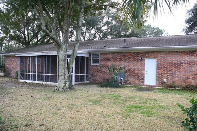 306 Susan Drive, Charleston, SC 29407