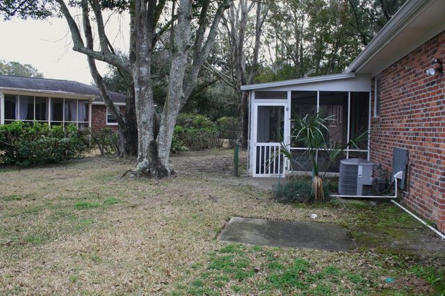 306 Susan Drive, Charleston, SC 29407
