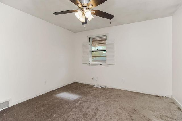 5831 N Ava Avenue, Kansas City, MO 64151