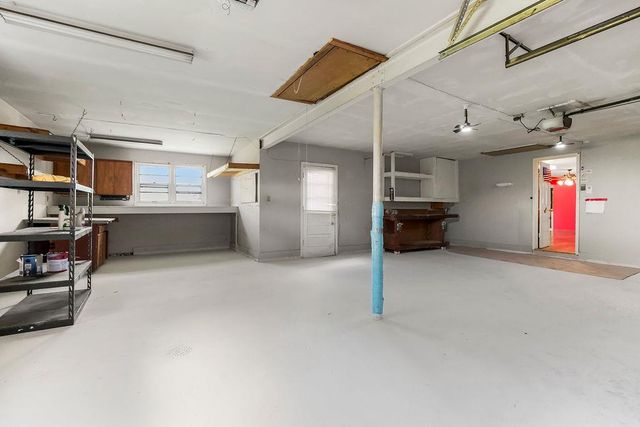 5831 N Ava Avenue, Kansas City, MO 64151