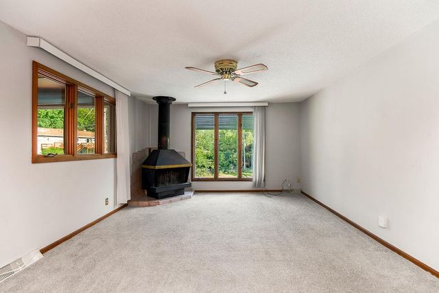 5831 N Ava Avenue, Kansas City, MO 64151