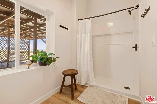 60939 Sunny Vista Road, Landers, CA 92285