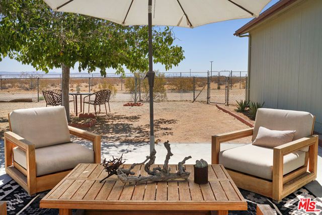60939 Sunny Vista Road, Landers, CA 92285