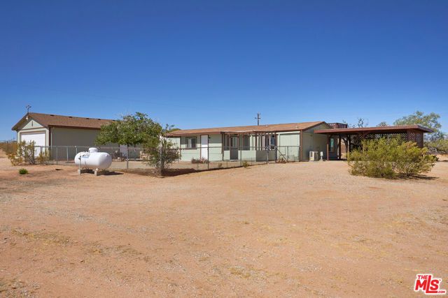 60939 Sunny Vista Road, Landers, CA 92285