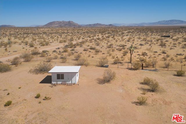 60939 Sunny Vista Road, Landers, CA 92285
