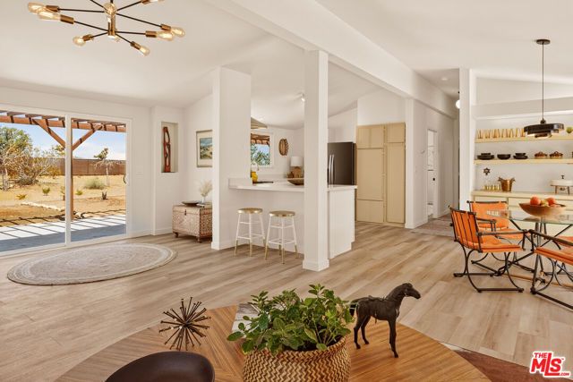 60939 Sunny Vista Road, Landers, CA 92285