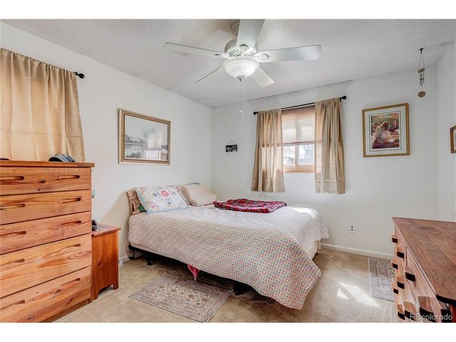 3339 19th St, Greeley, CO 80634