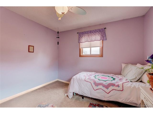 3339 19th St, Greeley, CO 80634