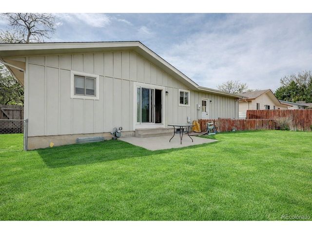 3339 19th St, Greeley, CO 80634
