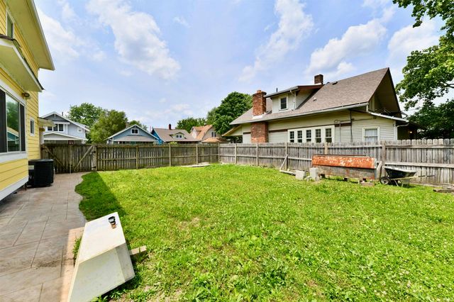 627 N GRAY Street, Indianapolis, IN 46201