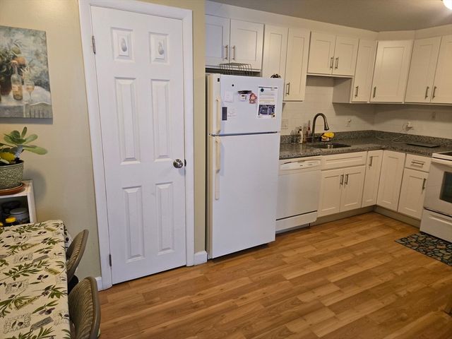 2 Old Colony Lane 8, Arlington, MA 02476