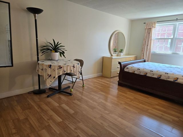 2 Old Colony Lane 8, Arlington, MA 02476