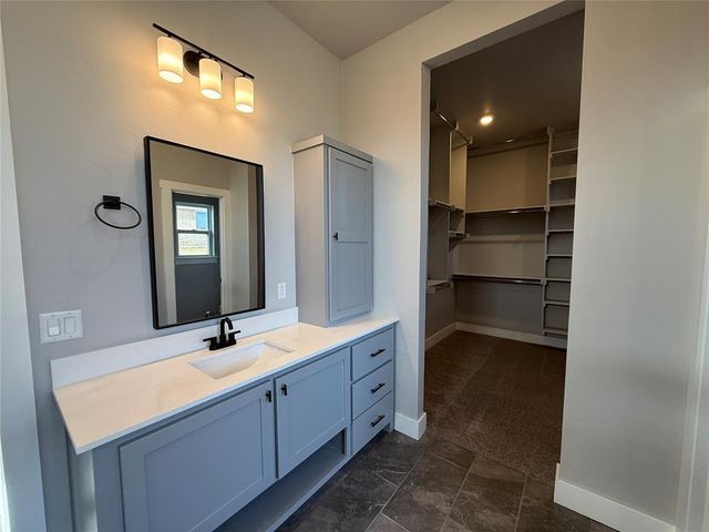 10140 NW 100th Street, Yukon, OK 73099