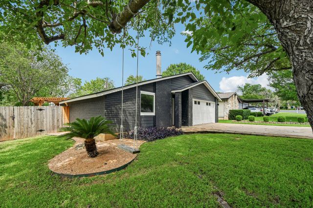 3216 Plantation RD, Austin, TX 78745