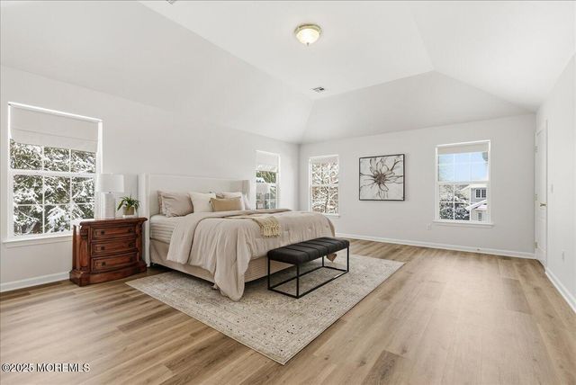 10 Sunshine Way, Jackson, NJ 08527