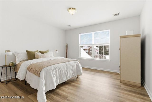 10 Sunshine Way, Jackson, NJ 08527