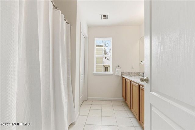 10 Sunshine Way, Jackson, NJ 08527