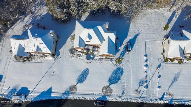 10 Sunshine Way, Jackson, NJ 08527