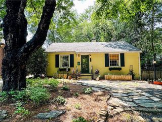415 Aberdeen Terrace, Greensboro, NC 27403