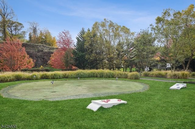 4 Quarry Dr B2, Woodland Park, NJ 07424