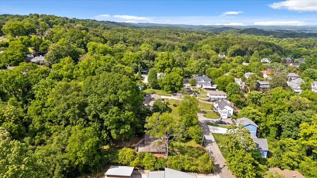 405 N Seminole Drive, Chattanooga, TN 37411