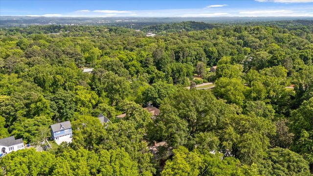 405 N Seminole Drive, Chattanooga, TN 37411